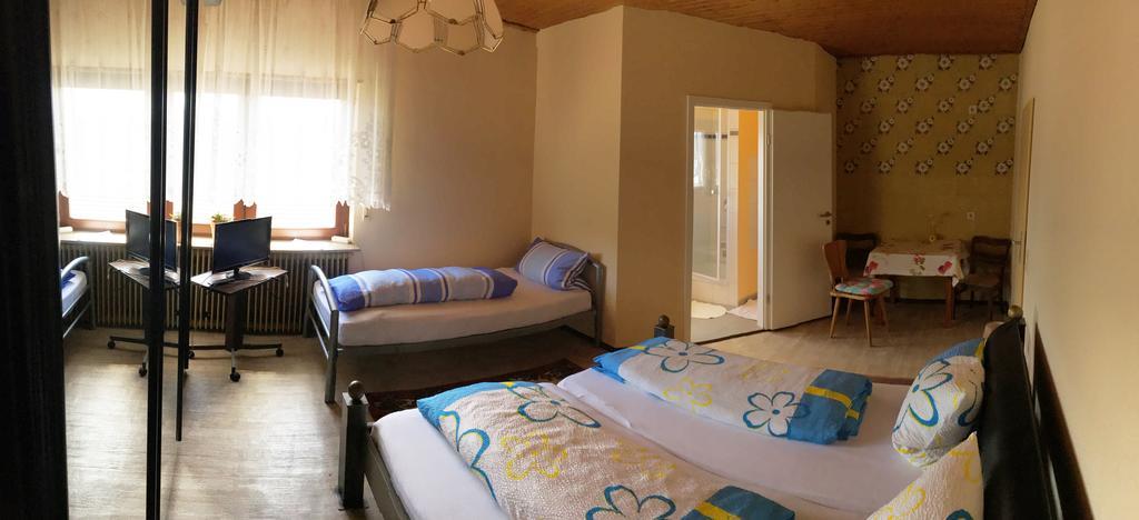 Gasthof Und Pension Mainzer Rad Schwetzingen Ngoại thất bức ảnh