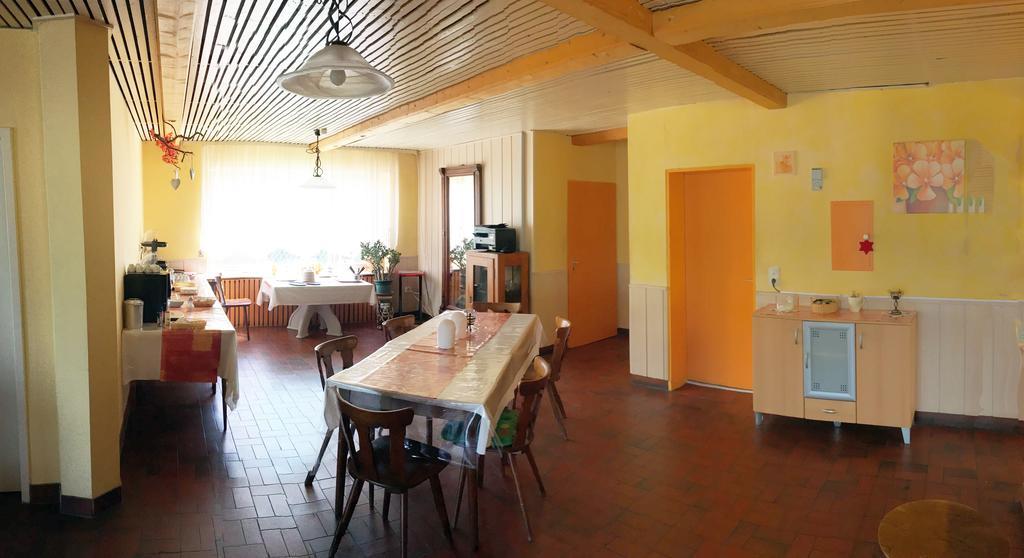Gasthof Und Pension Mainzer Rad Schwetzingen Ngoại thất bức ảnh